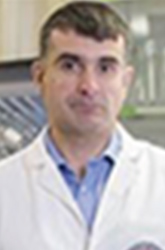 Petar Grozdanov headshot