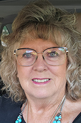 Donna Cecil headshot