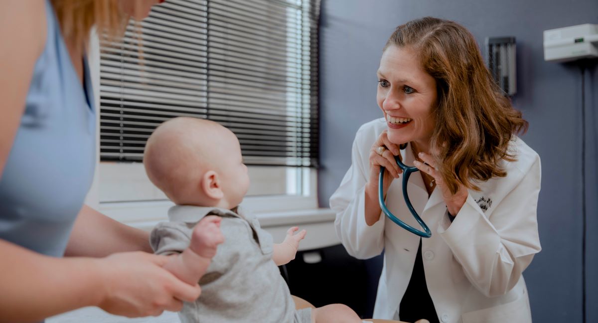 Ped doctor with child and 