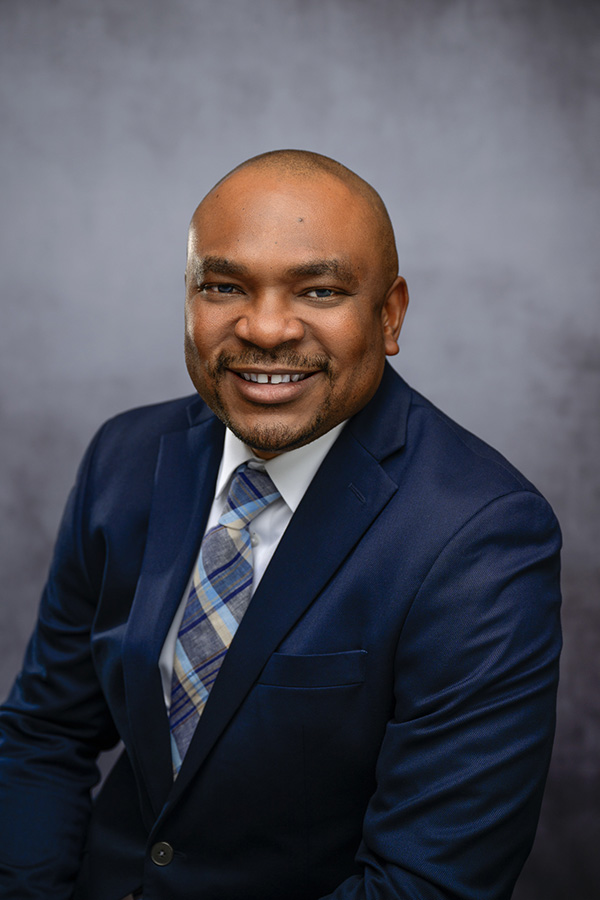 Tochukwu Noh, MD headshot