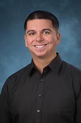 Alfredo Del-Rosario headshot