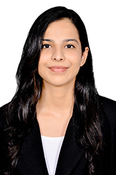 Ayushi Chauhan headshot