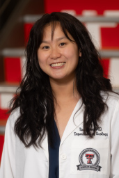 Tina Wang headshot