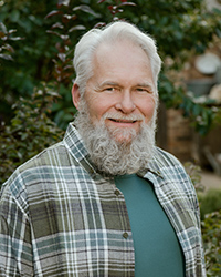 Headshot of Robert Ragland Headshot of Robert Ragland