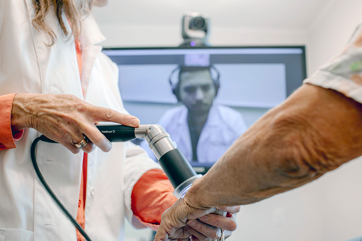 Clinic exam via telemedicine