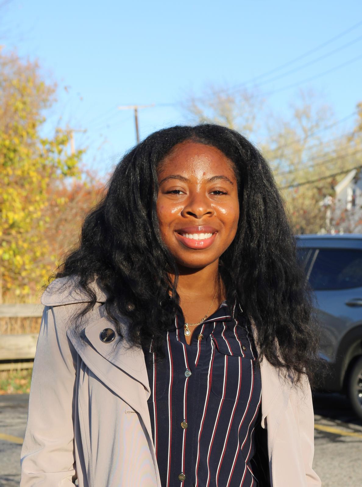 Faith Badejo headshot